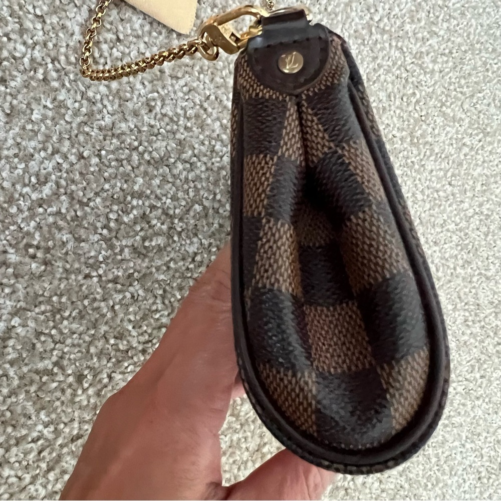 Authentic Louis Vuitton Eva Damier Ebene Sophie Clutch - Picture 5 of 15